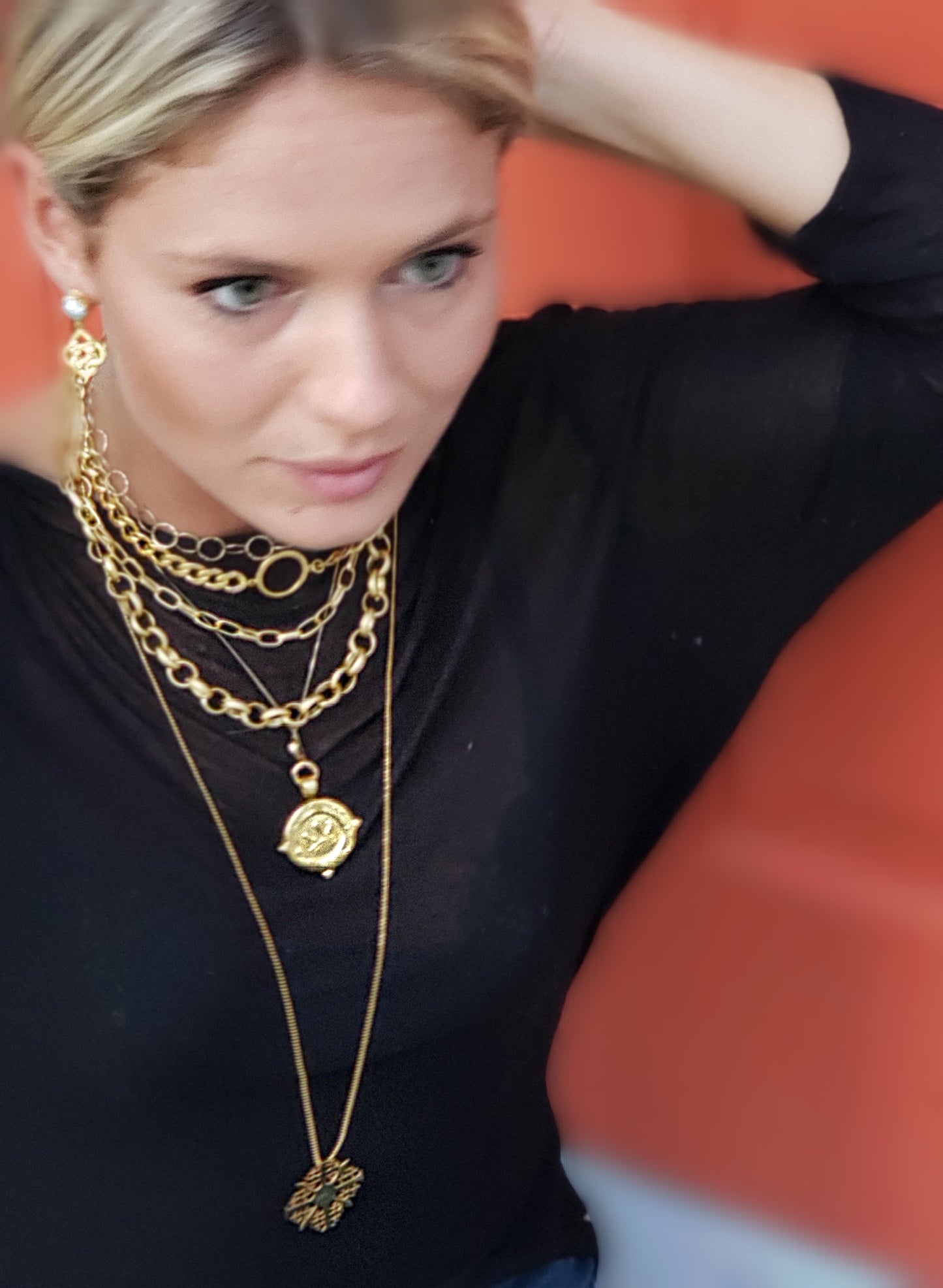 She Is Victorious Chain