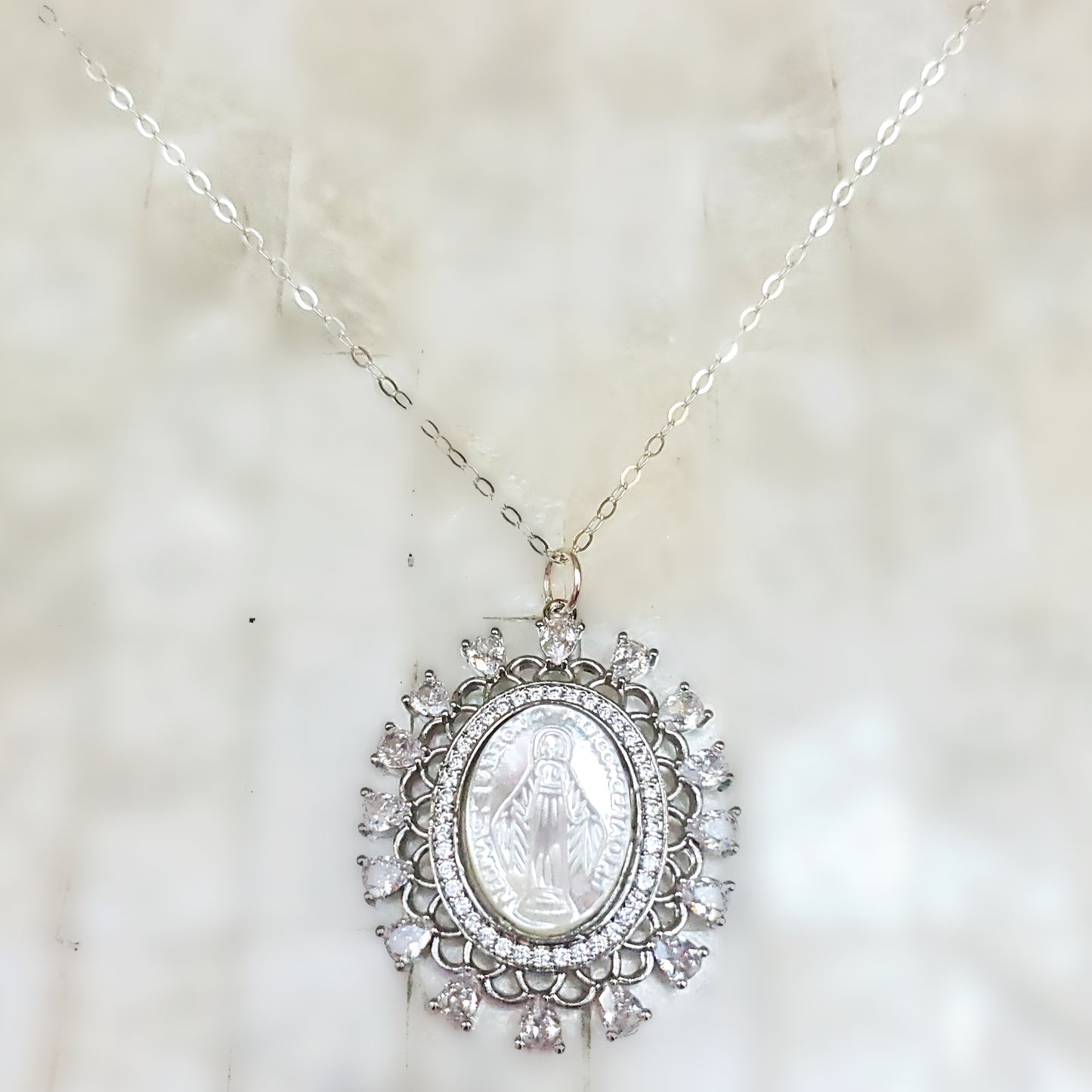 Unique-One Queen of Heaven (limited)
