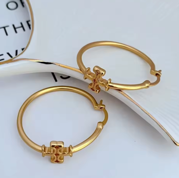 Everlasting  Hoop Earrings