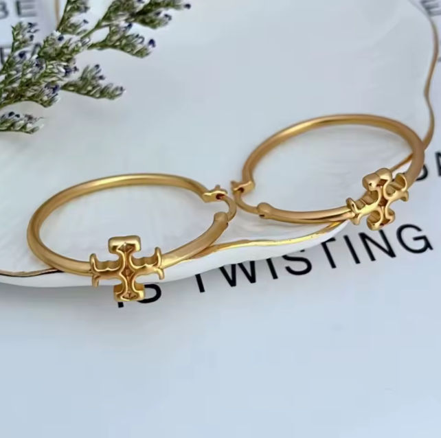Everlasting  Hoop Earrings