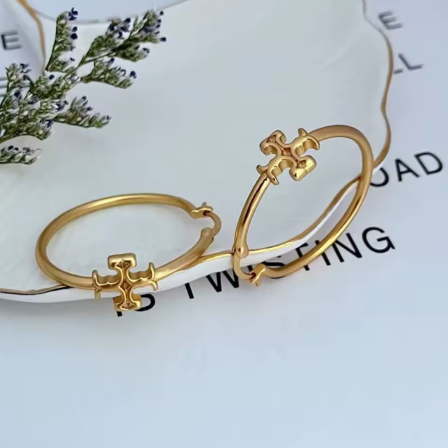 Everlasting  Hoop Earrings
