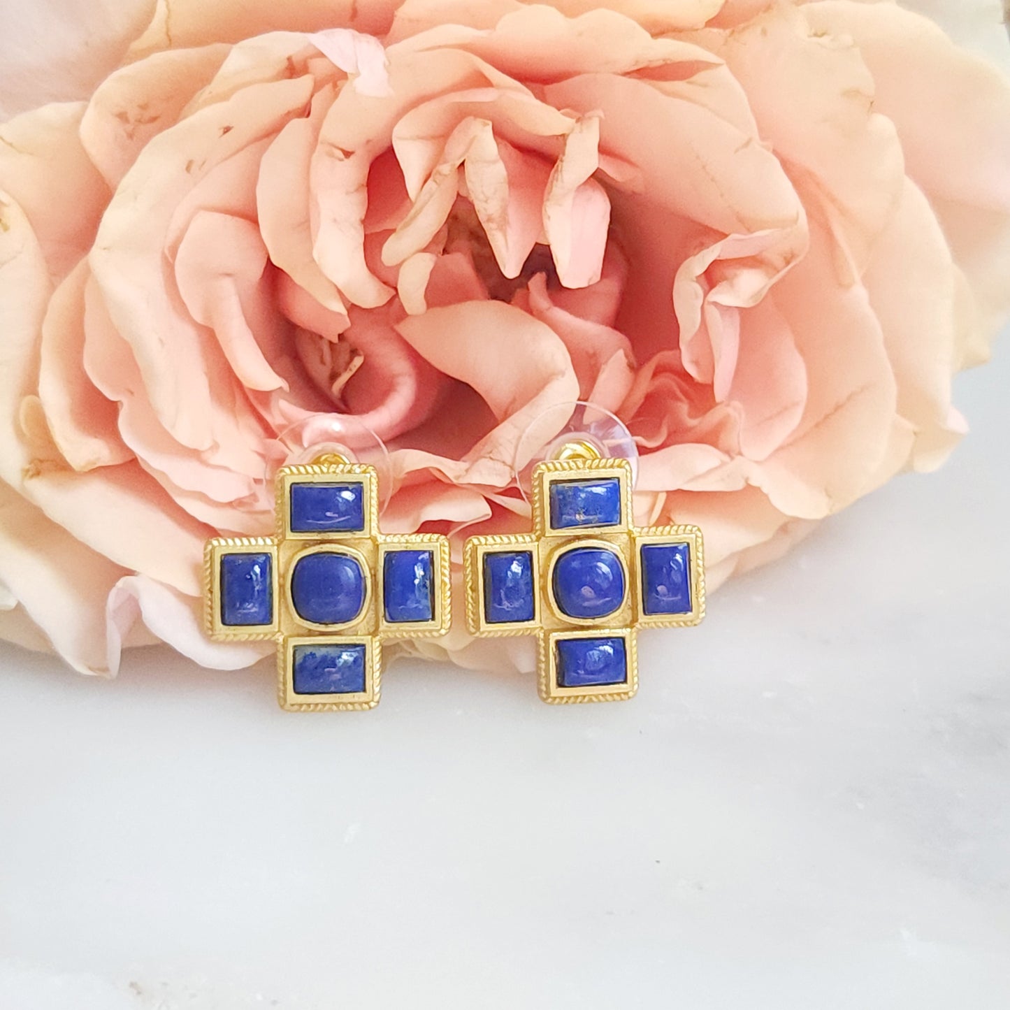 GOD HEALS post earrings (limited)