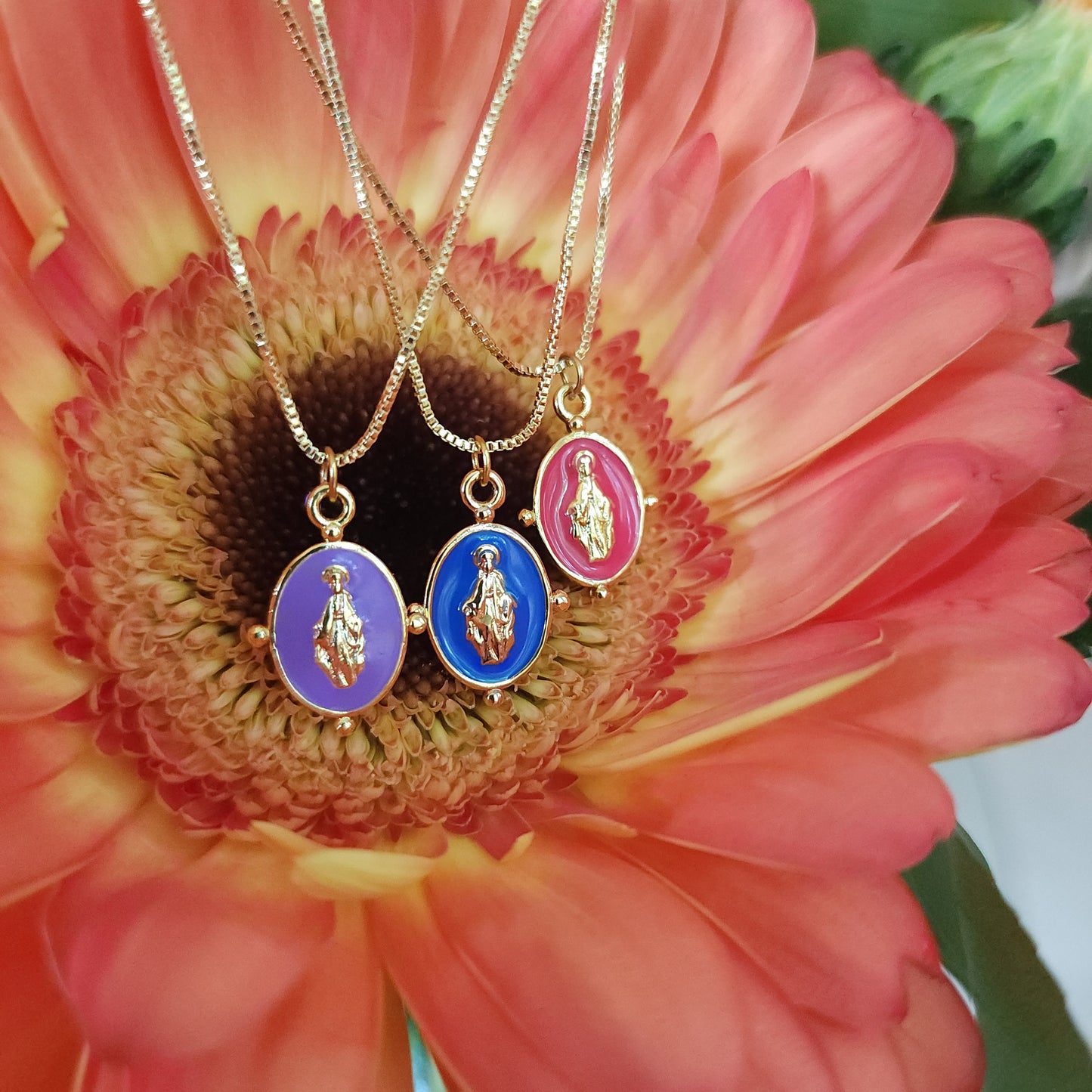 Guided Necklace  Unique Colors