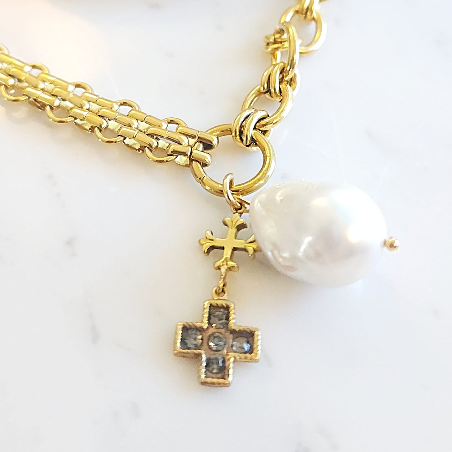 Shield Necklace Unique-one