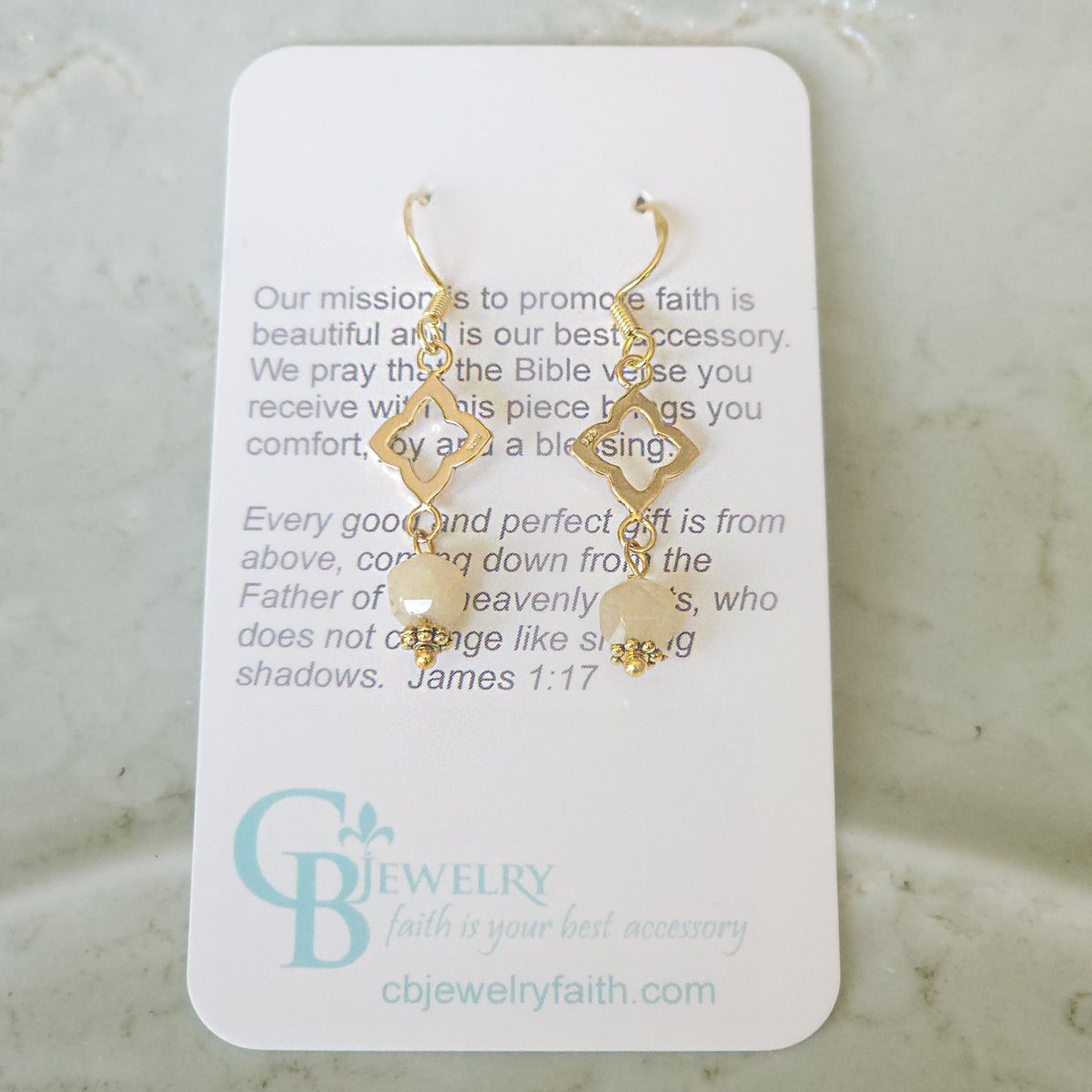Humble of Heart Earrings